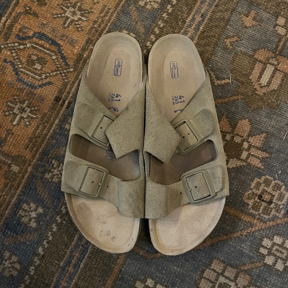 Suede Faded Khaki Birkenstock Arizona